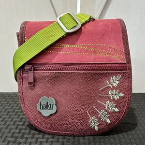 Haiku by Sharon Eisenhauer Small Crossbody Bag